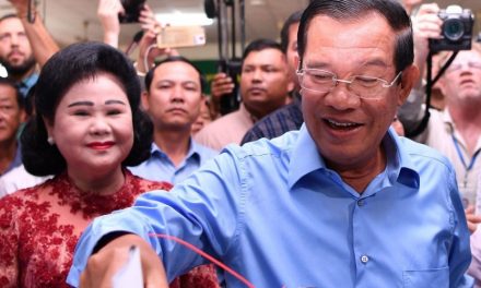 Li Kamboçyayê Partiya Hûn Sen tevahiya parlementeran wergirtin