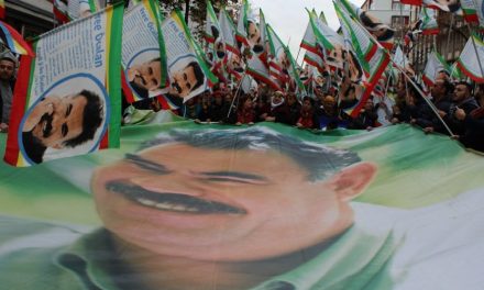 Ji bo meşa li Kolnê ya ji bo Ocalan bang hate kirin