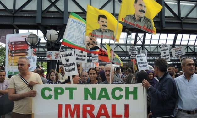 Ji bo ‘Azadiya Ocalan’ li sê navenda çalakî hatin kirin