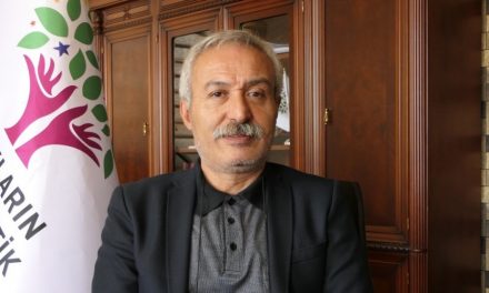 Parlamenterê HDP Selçûk Mizrakli: ” Aştî û aramî bi Ocalan dibe”