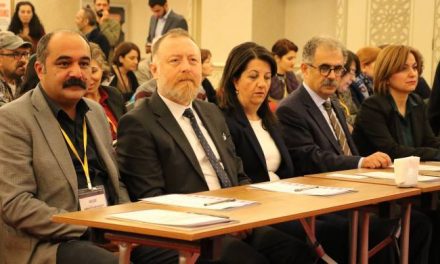 Konferansa Amedê pêk hat: Divê pêvajoyek nû bi Ocalan re bê destpêkirin