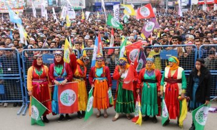 HDP li dijî îtîfaqa AKP-MHP-Îyî Partiyê li Îdirê bi ser ket