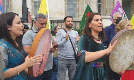 Şoreşa Rojava li Londonê hate pîrozkirin