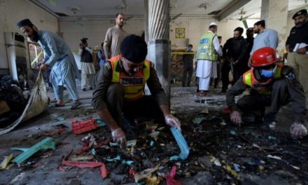 Li Medreseyeke Peşawarê bombe teqiya: 7 kes mirin