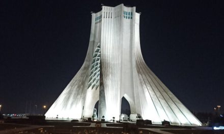 Deh sal ceza dan destgirtiyên li Tehranê reqisîn