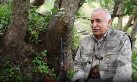 Murat Karayilan: Gelê Kurd bi têkoşîna Gerîla rabû ser xwe