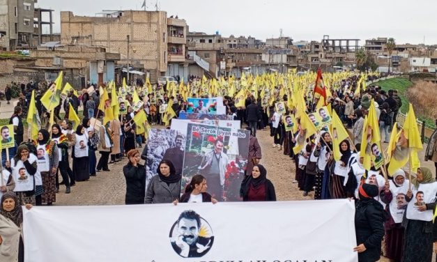 Şêniyên Reqa û Dêrazorê: Heta Rêber Abdullah Ocalan azad bibe em ê li qadan bin.