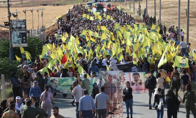 Ji bo azadiya fîzîkî ya Rêber Abdullah Ocalan mezinkirina têkoşînê divê”.