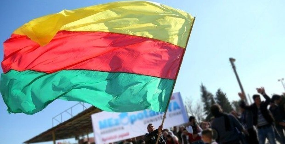 Tevgera Ciwanên Şoreşger: Ji bo Rojava dakevin qadan!