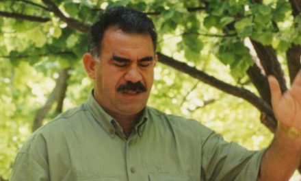 Parêzerên Ocalan ji bo hevdîtinê serlêdan kirin