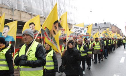Li Stockholmê ji bo azadiya Ocalan meşa dirêj dest pê kir