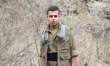 Gerîlayê Ereb Çiyager: Ocalan Rêberê gelên bindest e