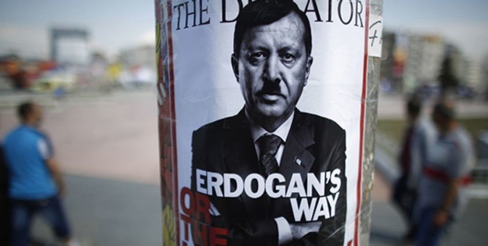 Erdoganê Faşîst erka ragihandina şer û seferberiyê xist destê xwe